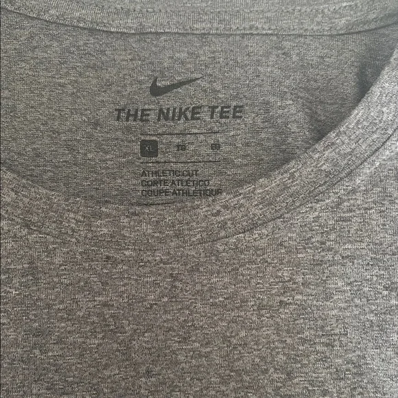 Nike Michigan state DriFit - Picture 3 of 3